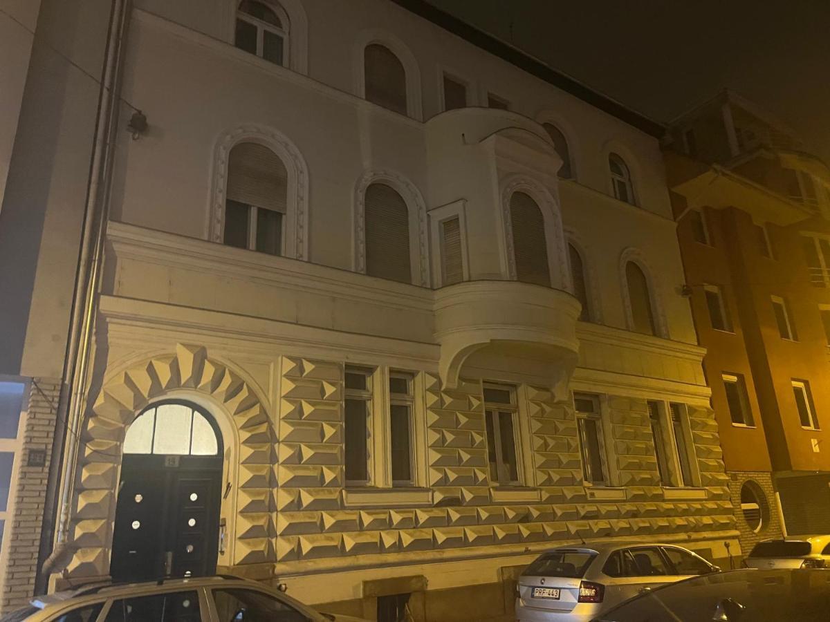 Rising Sun Hill Apartment Budapeste Exterior foto